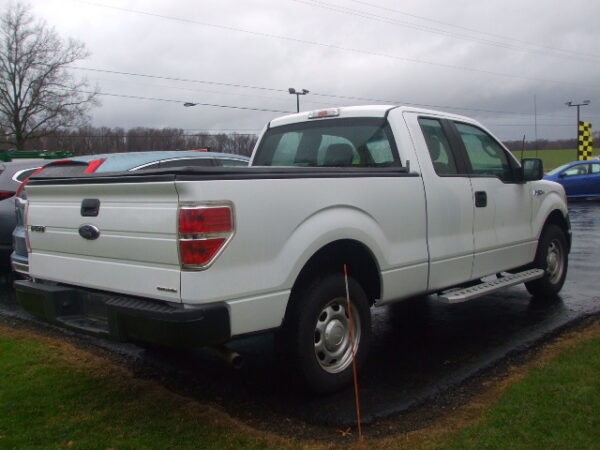 2013 FORD F-150 XL EXT CAB - Image 2