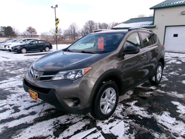 2014 TOYOTA RAV 4 LE AWD