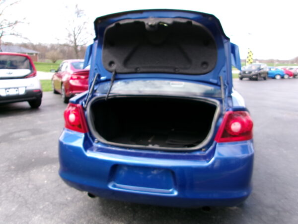 2013 DODGE AVENGER  SE - Image 10