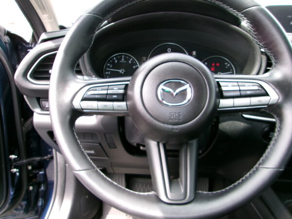 2022 MAZDA CX-30 AWD - Image 9