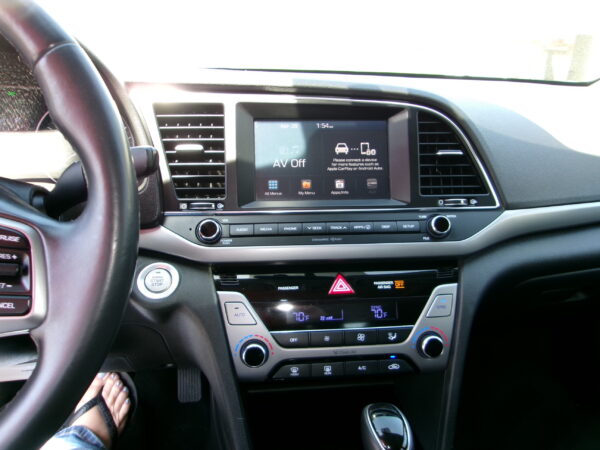 2017 HYUNDAI ELANTRA VALUE EDITION - Image 8