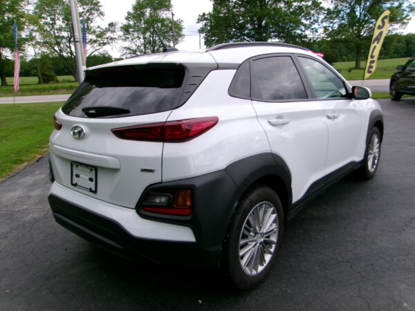 2018 HYUNDAI KONA SEL AWD - Image 2