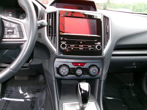 2018 SUBARU CROSSTREK PREM 2.5 AWD - Image 8