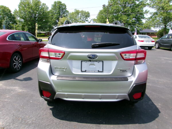 2019 SUBARU CROSSTREK PREM 2.0 AWD - Image 4