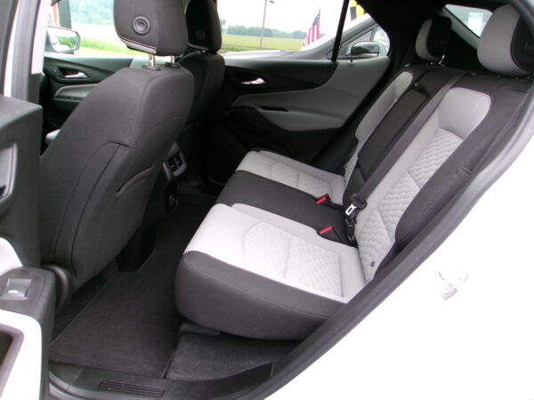 2020 CHEVY EQUINOX LT AWD - Image 7