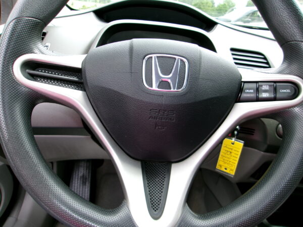 2010 HONDA CIVIC COUPE LX - Image 9